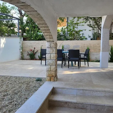 2379a Apartman