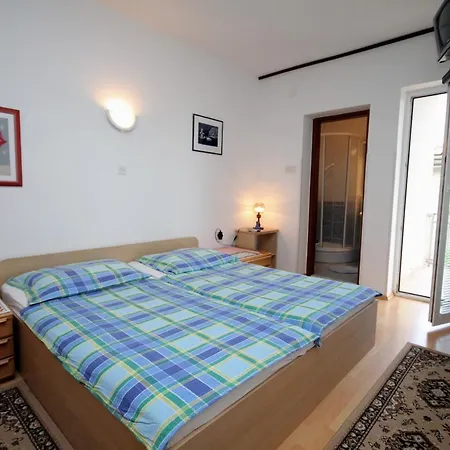 2379a Apartman *